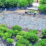 17万人の声が代々木を埋めた